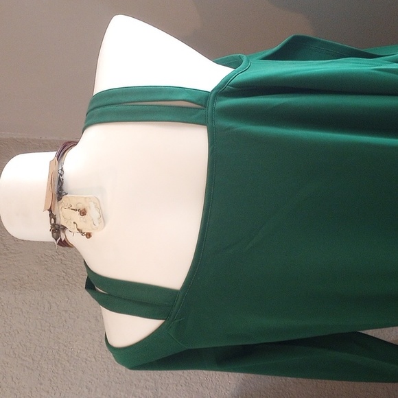 Blouse - Picture 2 of 3